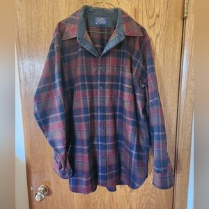 Vintage Pendleton 100% Virgin Wool Long Sleeve Button Down Shirt Plaid XL